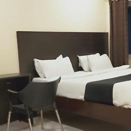 Arvind Stay Hotel, Rk Beach Vizag Вішакхапатнам Екстер'єр фото