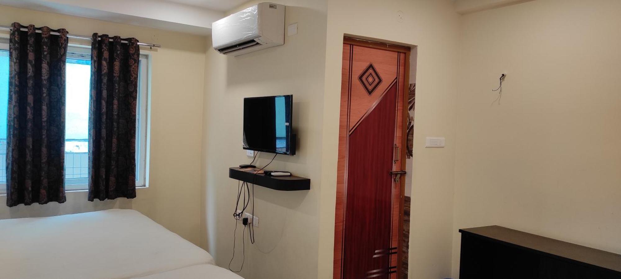 Arvind Stay Hotel, Rk Beach Vizag Вішакхапатнам Екстер'єр фото