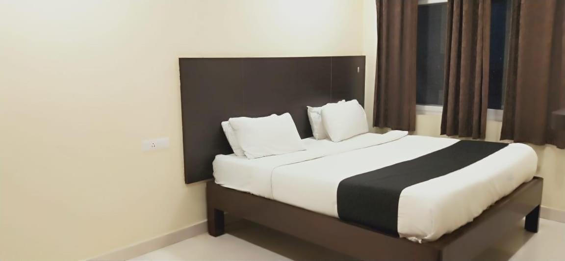 Arvind Stay Hotel, Rk Beach Vizag Вішакхапатнам Екстер'єр фото